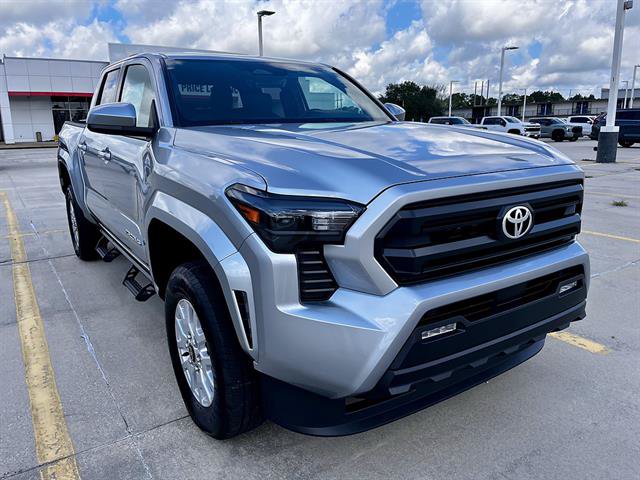New 2026 Toyota Tacoma SR5