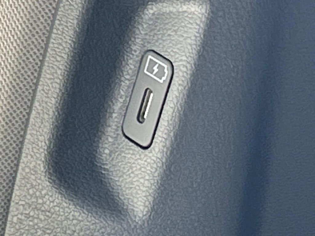 New 2026 Hyundai Santa Fe SE image 21