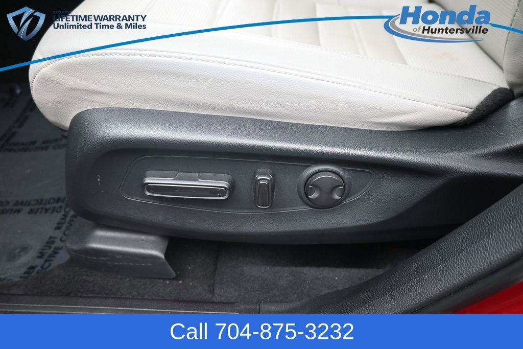 Used 2025 Honda CR-V EX-L image 25