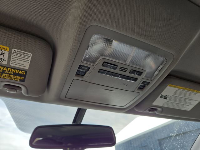 Used 2015 Toyota Highlander XLE AWD/4WD image 30