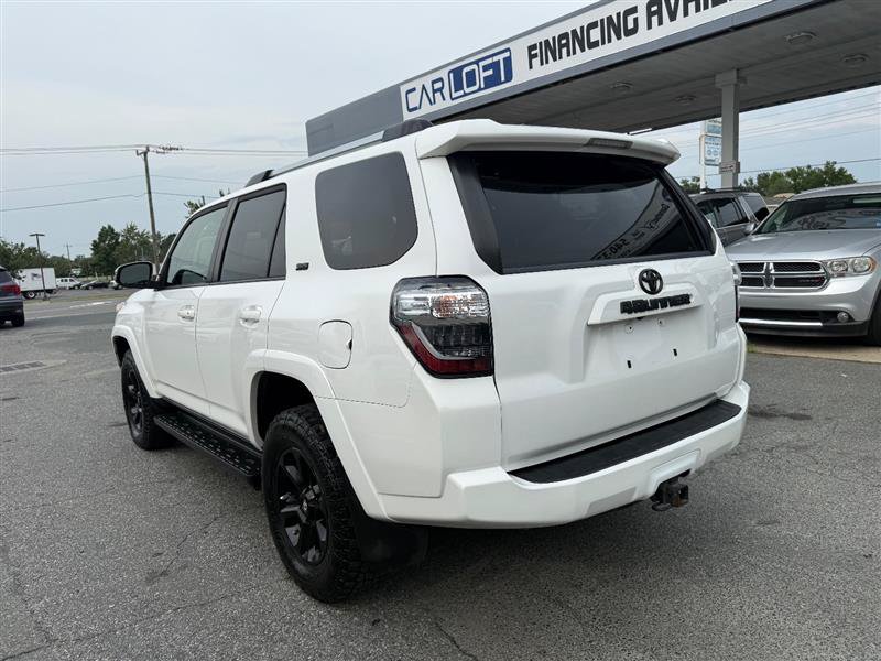 Used 2019 Toyota 4Runner SR5 AWD/4WD image 8