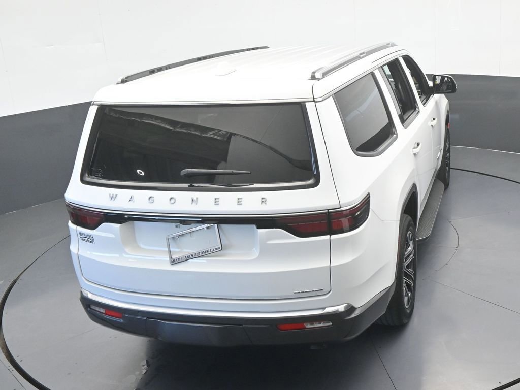 Used 2022 Jeep Wagoneer Series III RWD image 55