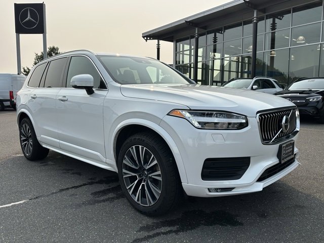 Used 2022 Volvo XC90 T5 Momentum w/ Climate Package