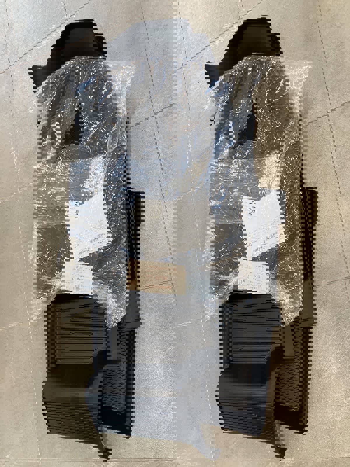 Used 2023 Ford Explorer XLT w/ Equipment Group 202A image 31