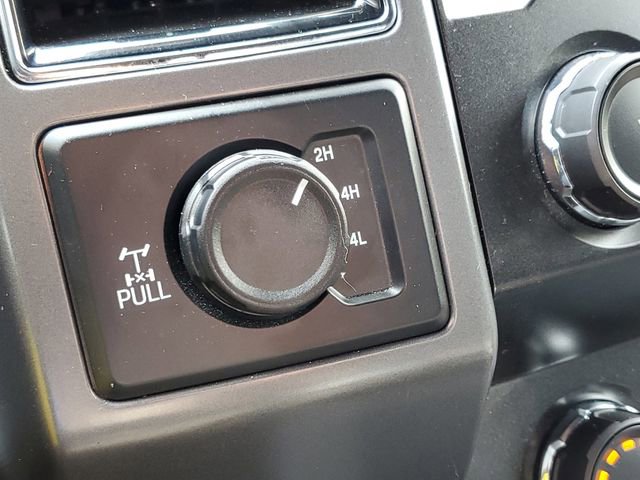 Used 2020 Ford F150 XLT w/ Equipment Group 302A Luxury AWD/4WD image 18