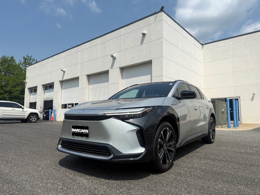 Used 2024 Toyota bZ4X AWD w/ Weather Package image 32