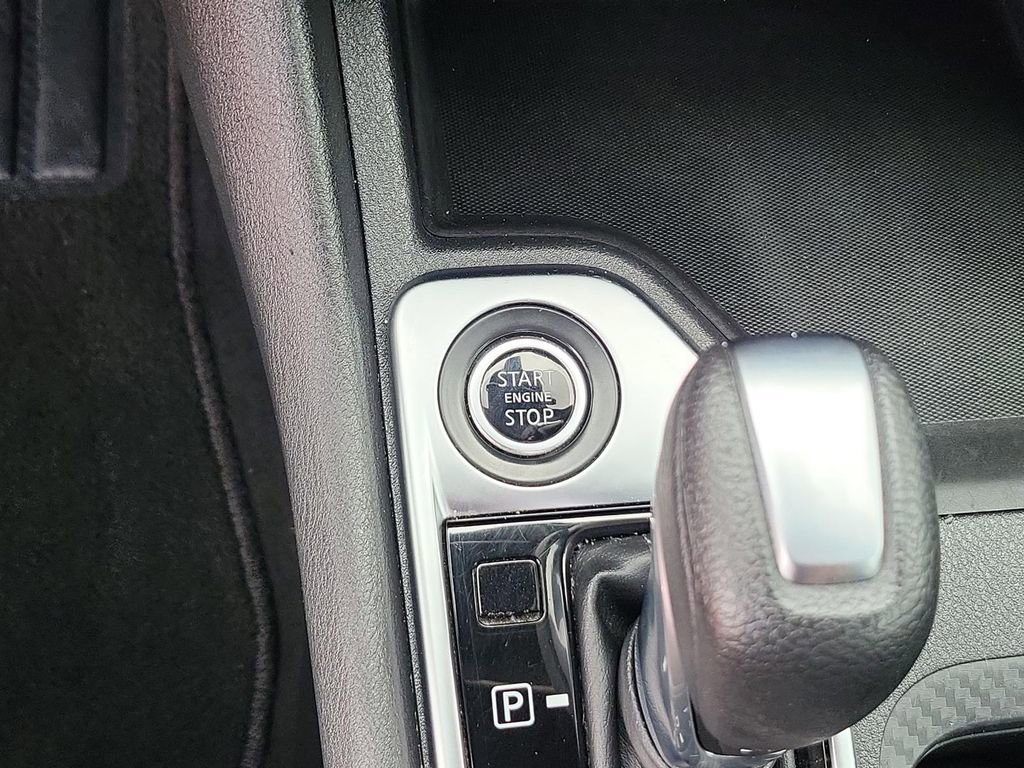 Used 2020 Nissan Sentra S image 9