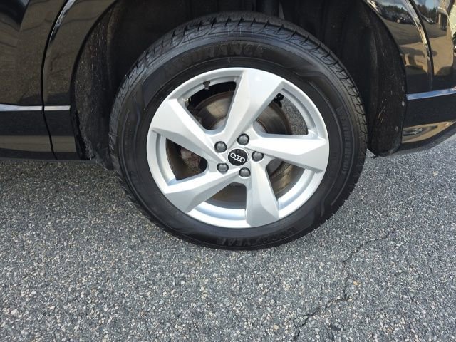 Used 2021 Audi Q3 2.0T Premium w/ Convenience Package image 12