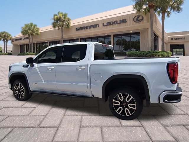 Used 2025 GMC Sierra 1500 AT4 w/ AT4 Premium Package AWD/4WD image 6