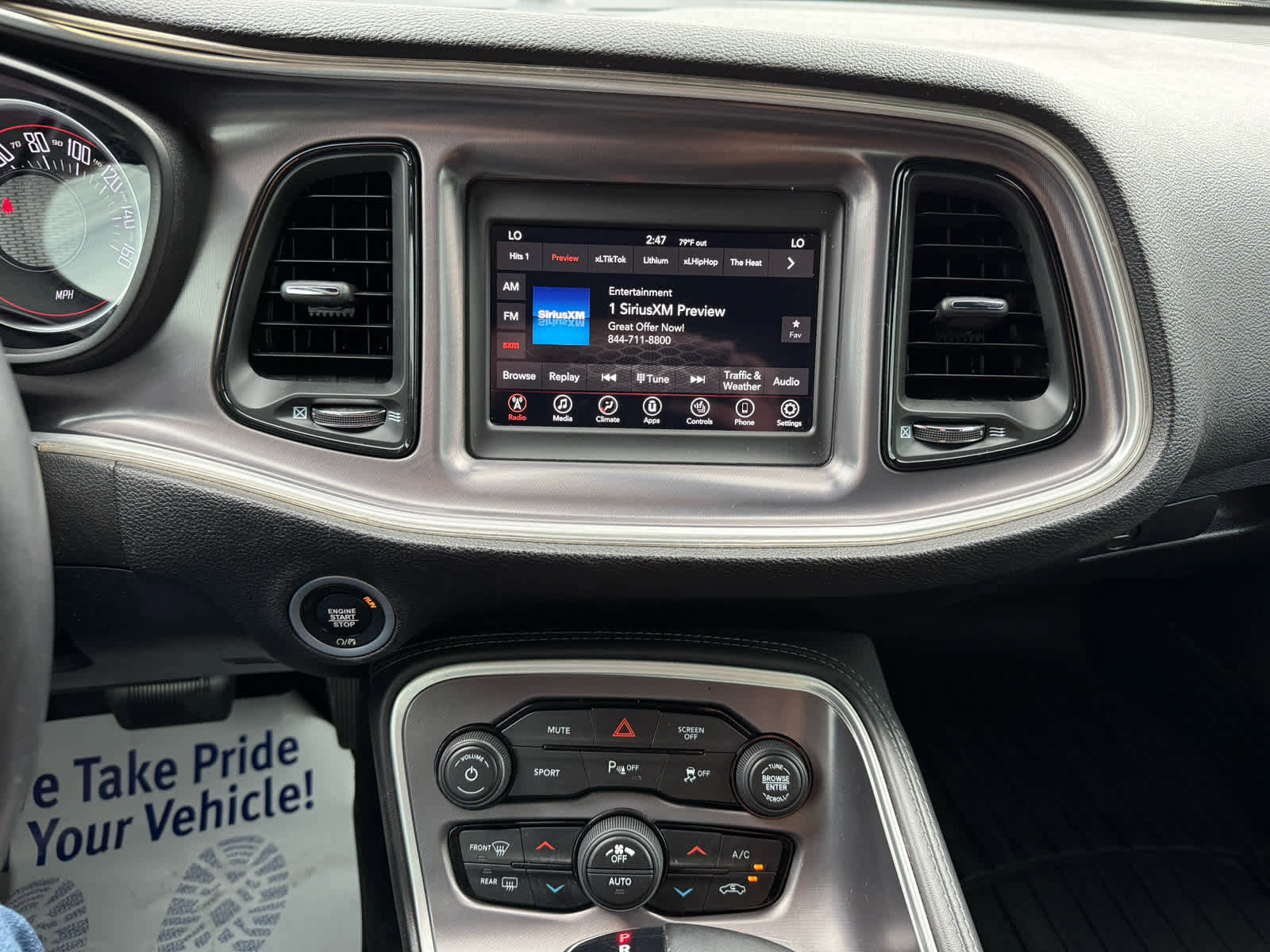 Used 2019 Dodge Challenger SXT w/ Driver Convenience Group RWD image 17