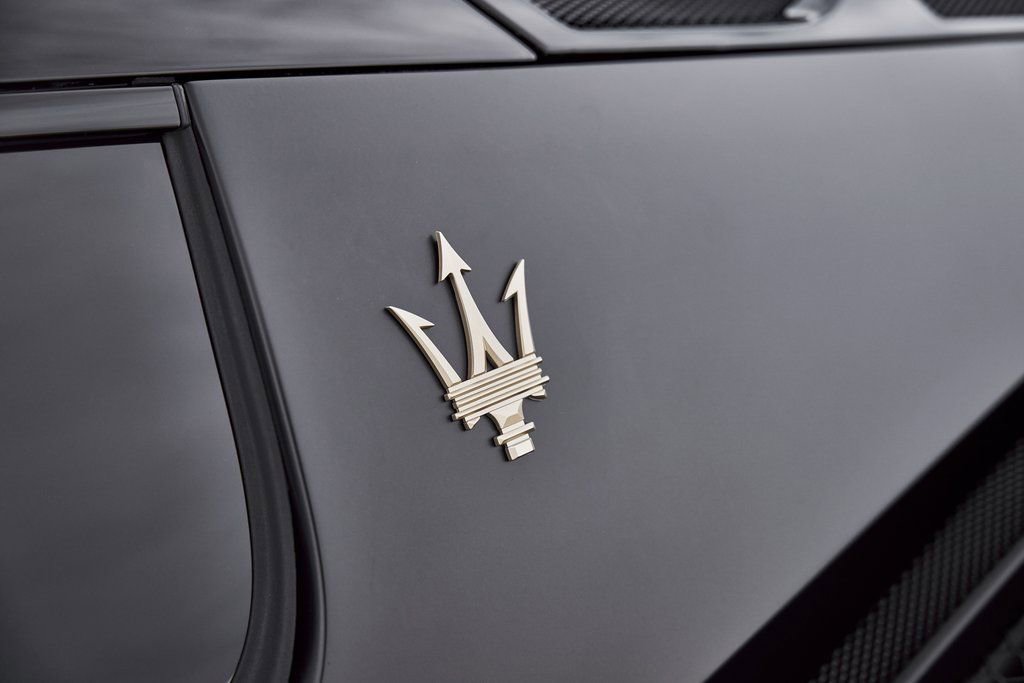 Used 2024 Maserati MC20 Coupe image 16