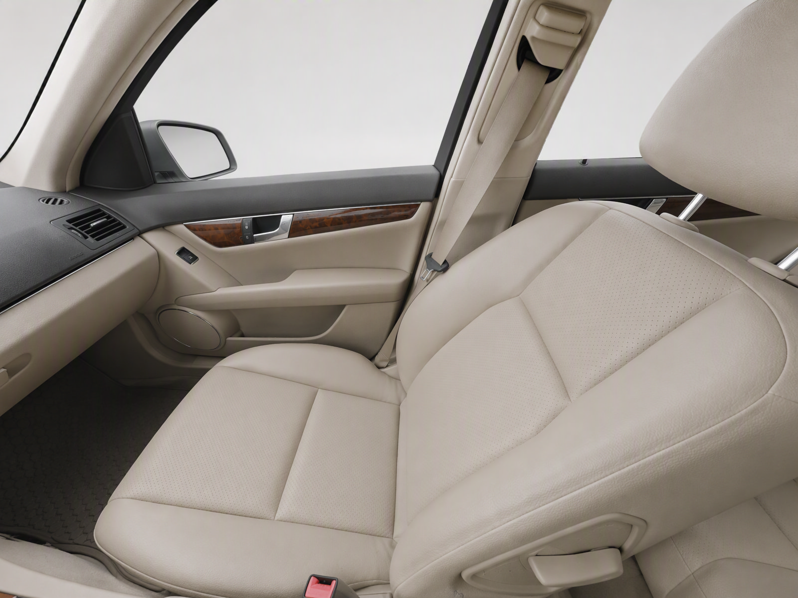 Used 2010 Mercedes-Benz C 350 Sport image 20