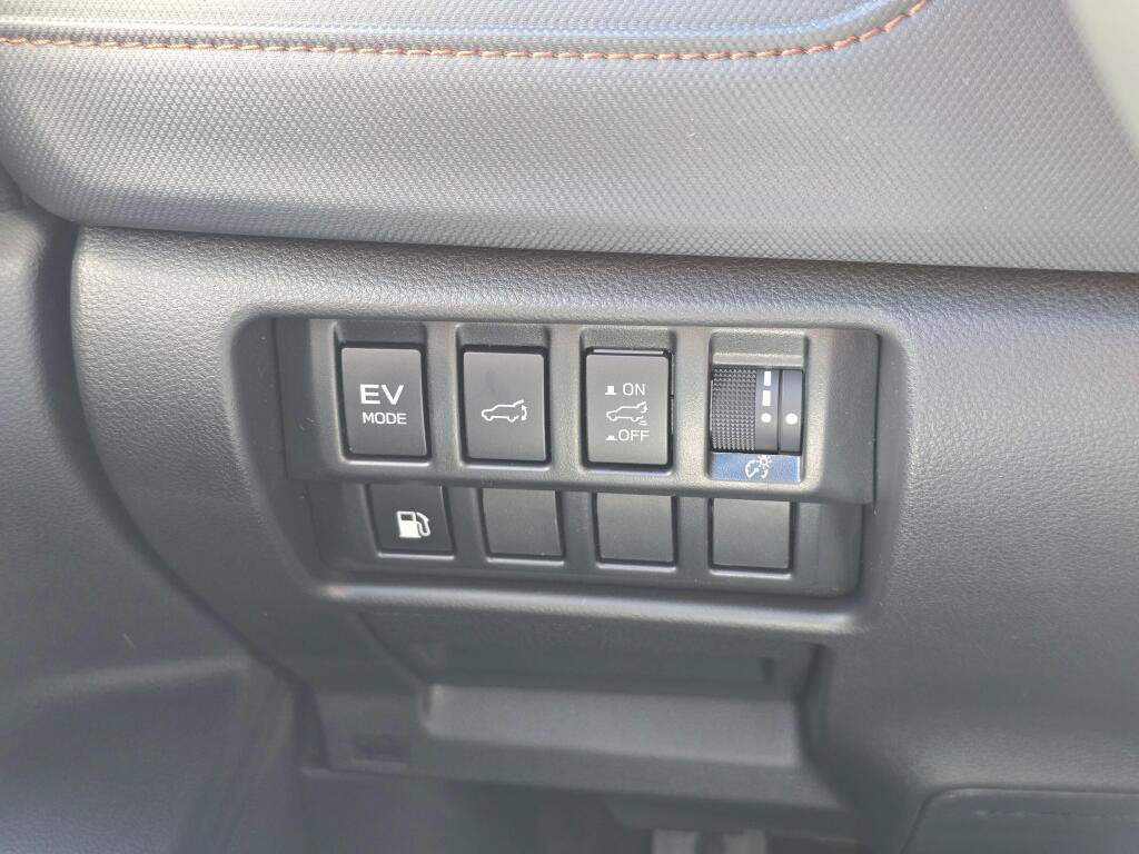 New 2026 Subaru Forester Touring AWD/4WD image 31