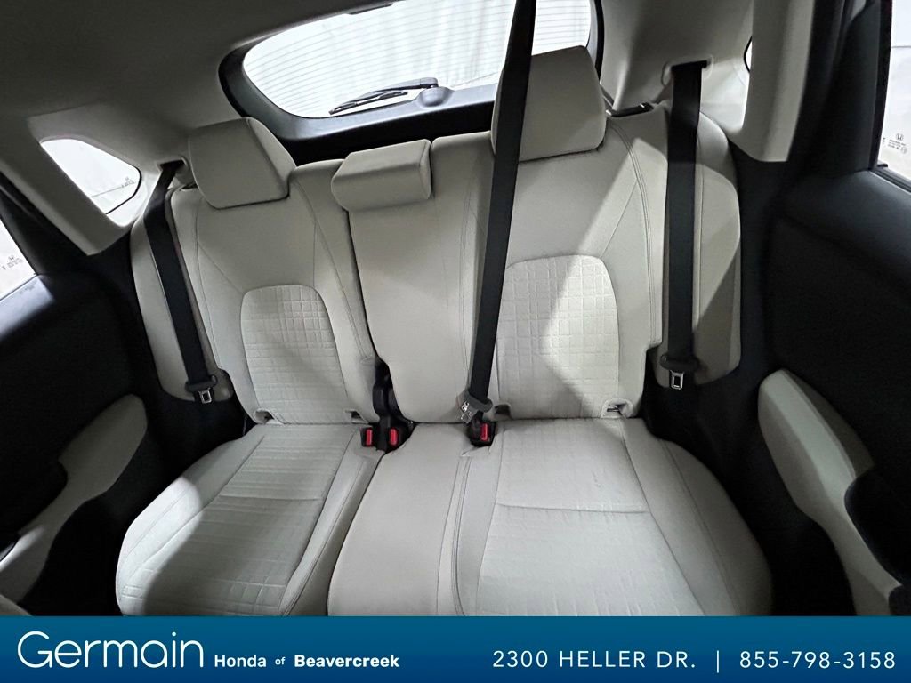 Certified 2025 Honda HR-V LX image 30