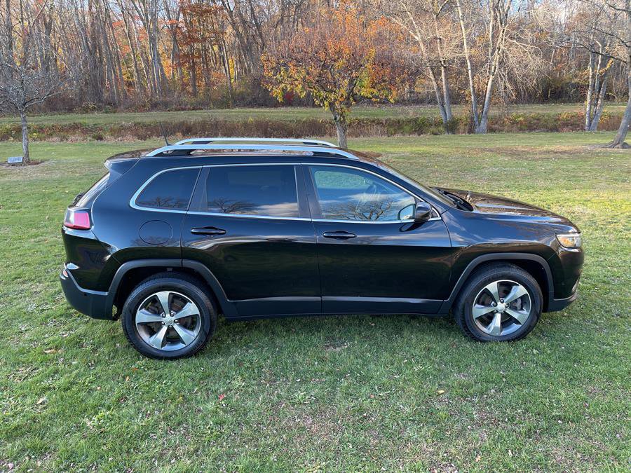 Used 2019 Jeep Cherokee Limited w/ Luxury Group image 31