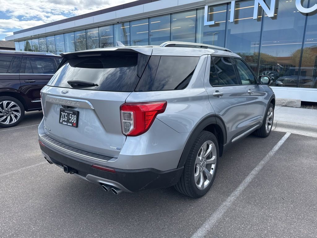 Used 2020 Ford Explorer Platinum AWD/4WD image 2