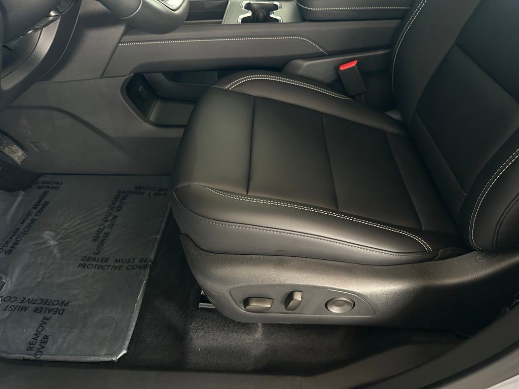 New 2026 GMC Acadia Elevation w/ Super Cruise Package image 12