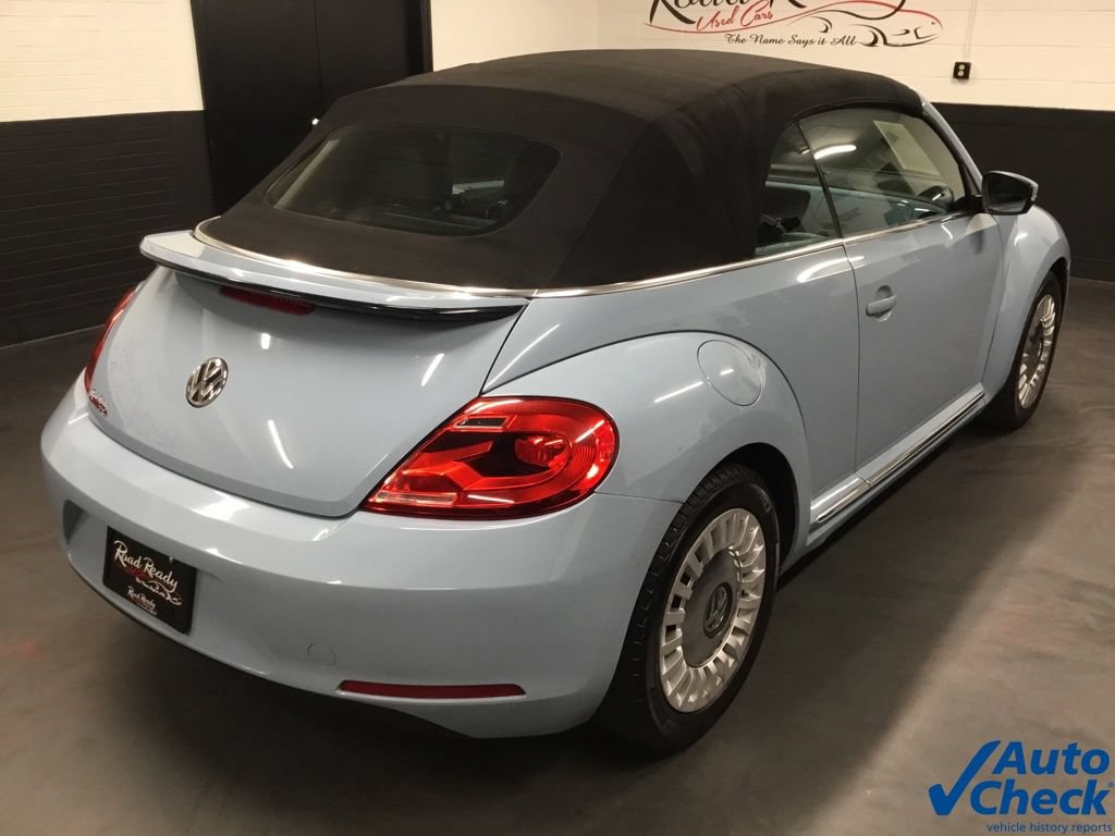 Used 2013 Volkswagen Beetle 2.5 FWD image 22