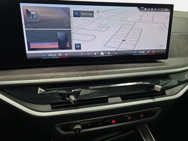 Certified 2025 BMW X5 xDrive40i w/ Climate Comfort Package image 16