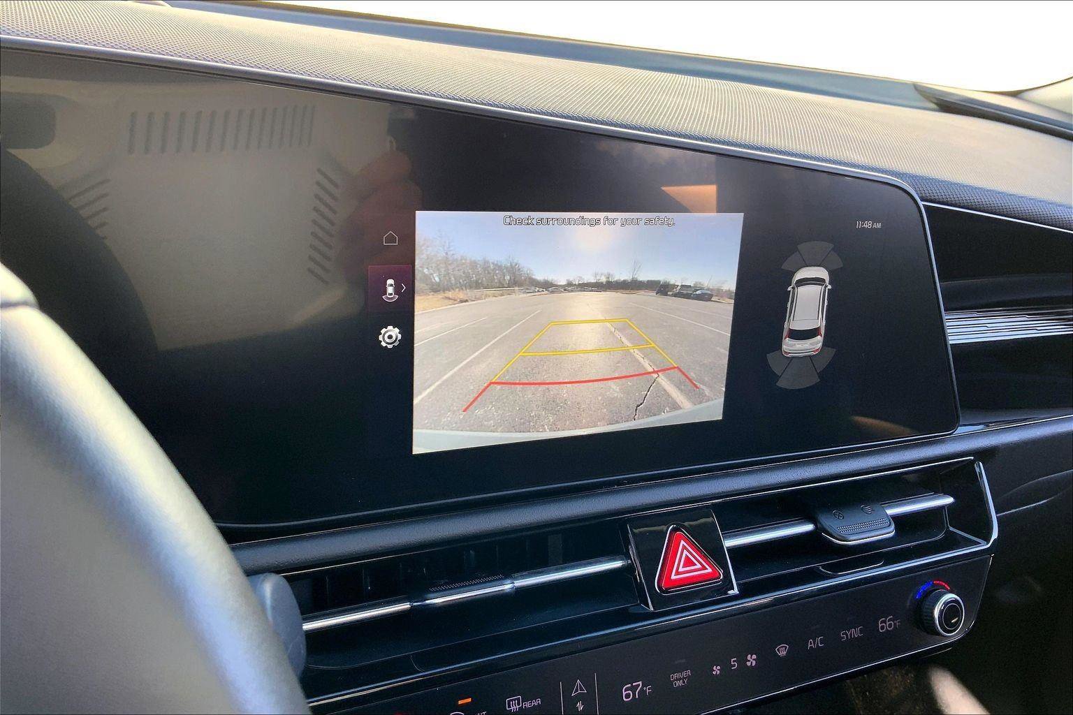 Used 2023 Kia Niro SX image 20