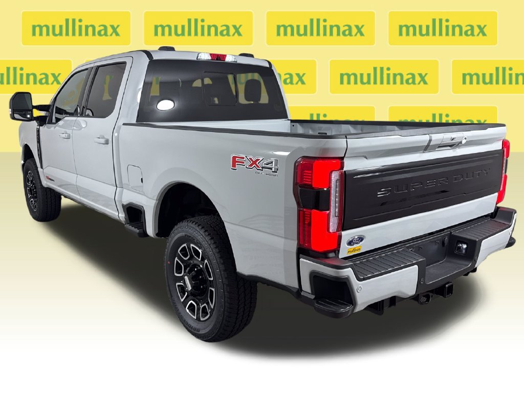 New 2026 Ford F250 Platinum AWD/4WD image 4