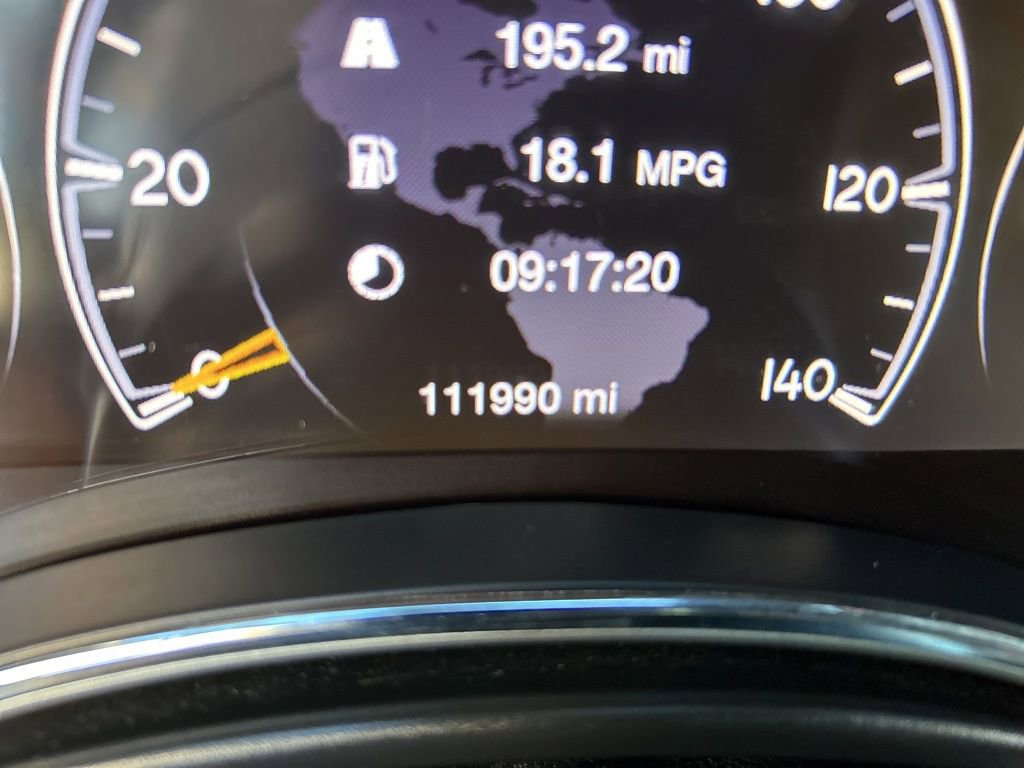 Used 2019 Jeep Grand Cherokee Limited w/ Luxury Group II image 53