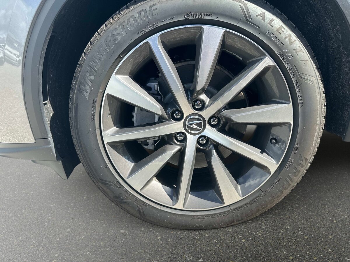 Certified 2026 Acura MDX w/ Technology Package FWD image 9