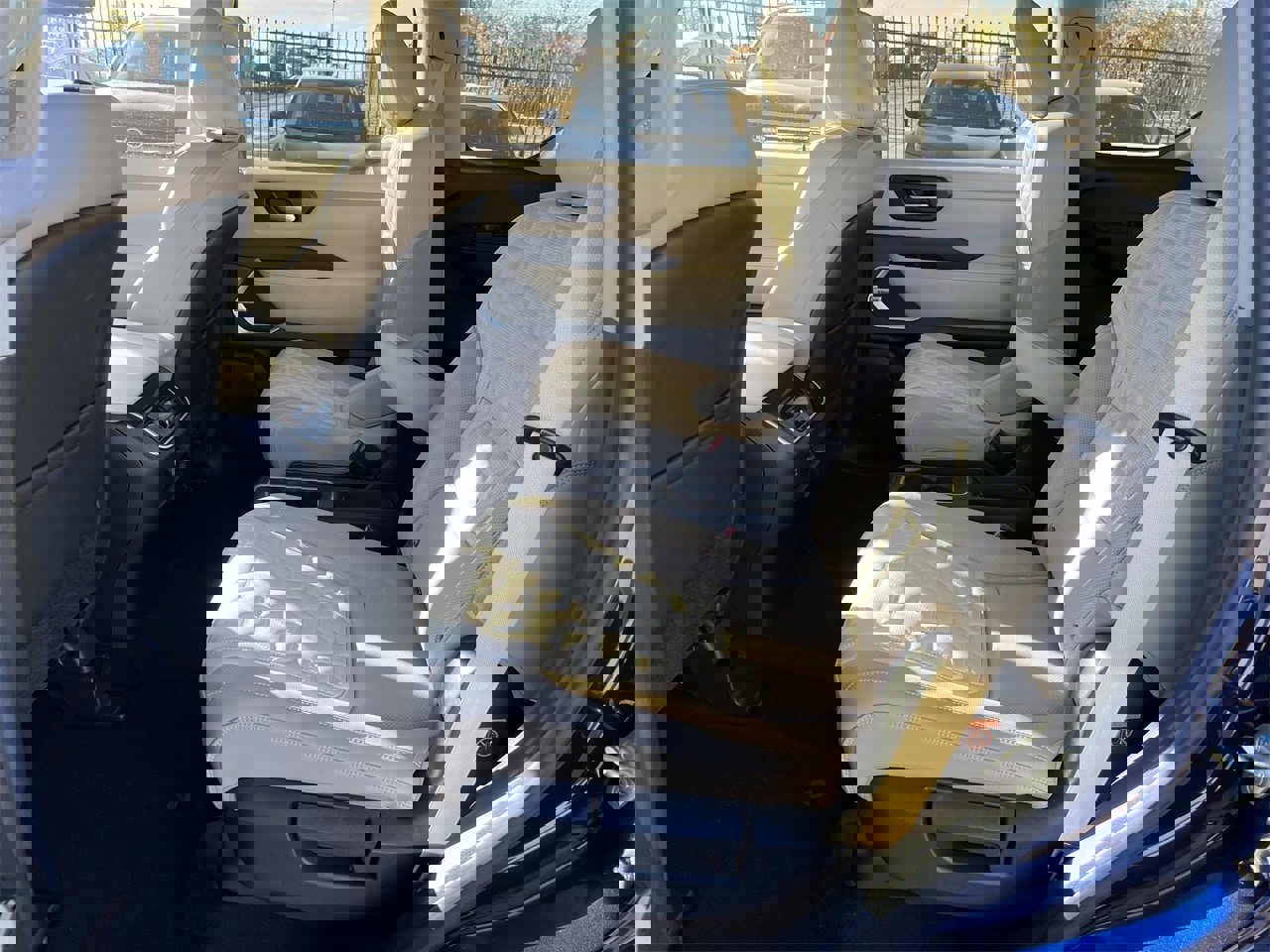 Certified 2025 Nissan Armada Platinum image 12