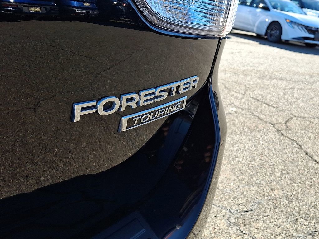 Used 2022 Subaru Forester Touring image 32
