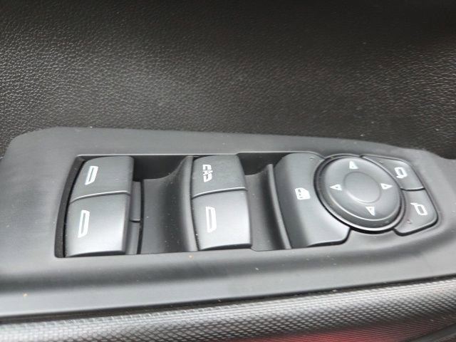 Used 2023 Chevrolet Silverado 1500 Custom image 38