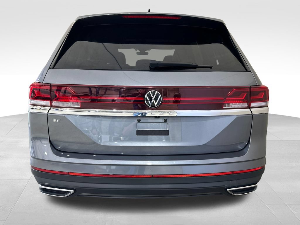Used 2024 Volkswagen Atlas SE FWD image 4
