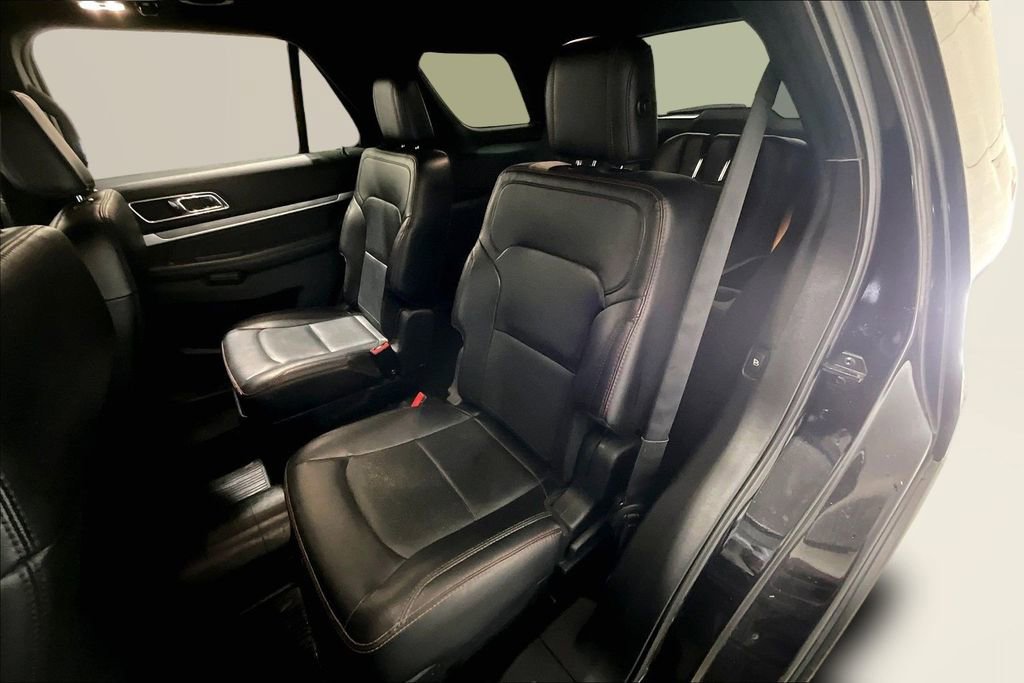 Used 2019 Ford Explorer Sport image 22