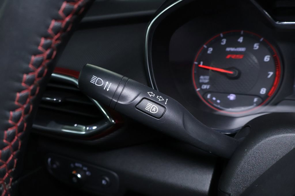 Used 2023 Chevrolet TrailBlazer RS image 23