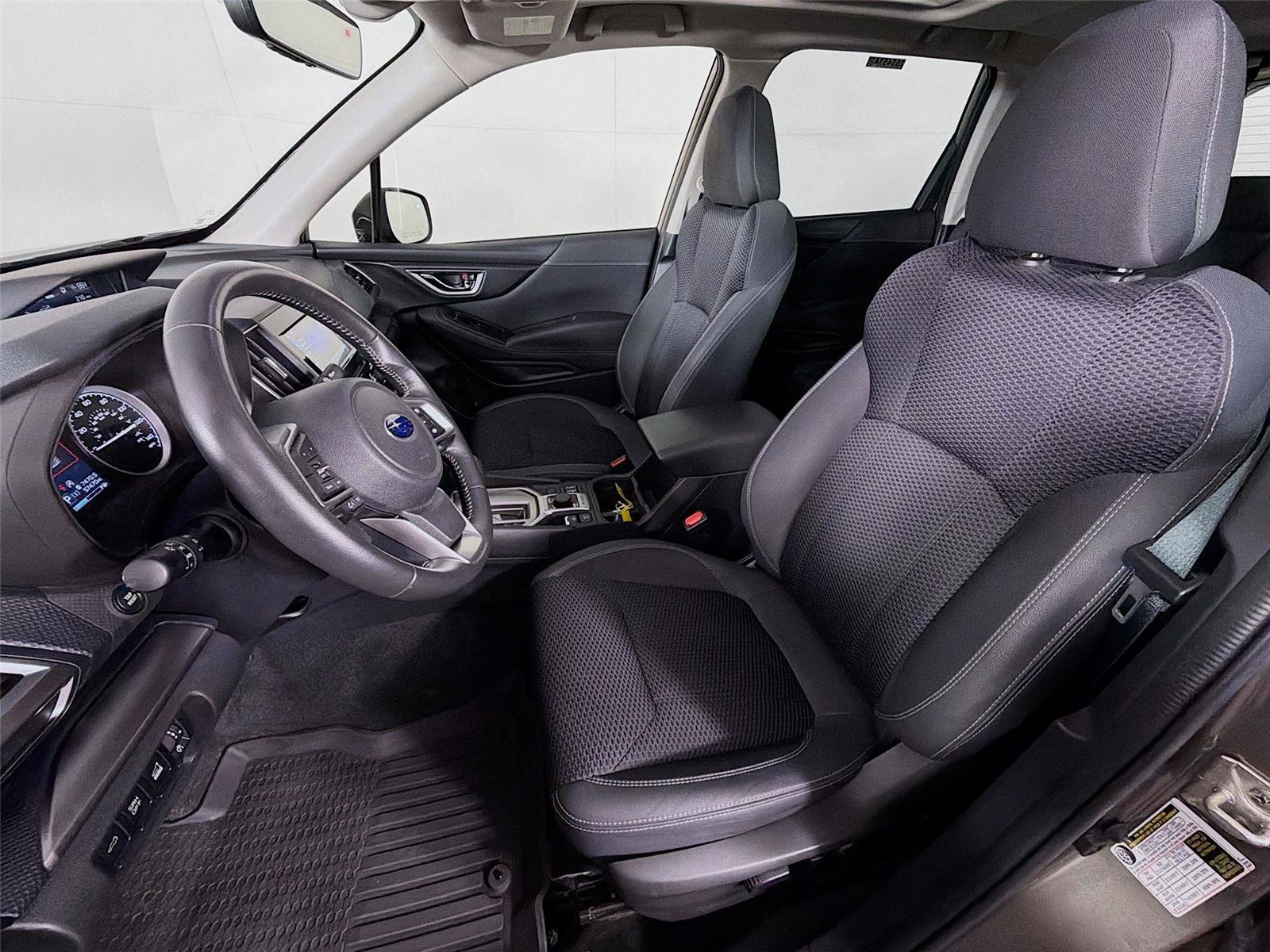 Used 2021 Subaru Forester Premium w/ Popular Package #1 AWD/4WD image 11