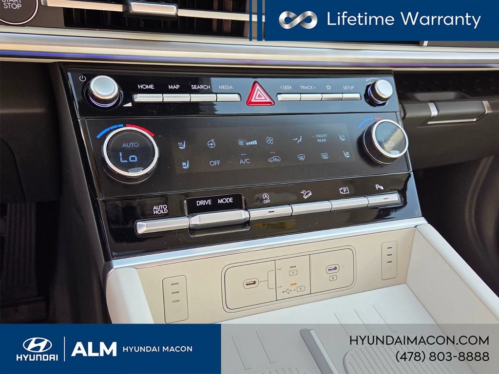 New 2026 Hyundai Santa Fe Calligraphy FWD image 23