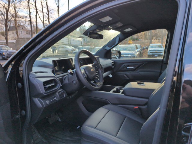 New 2024 Chevrolet Silverado EV W/T image 29