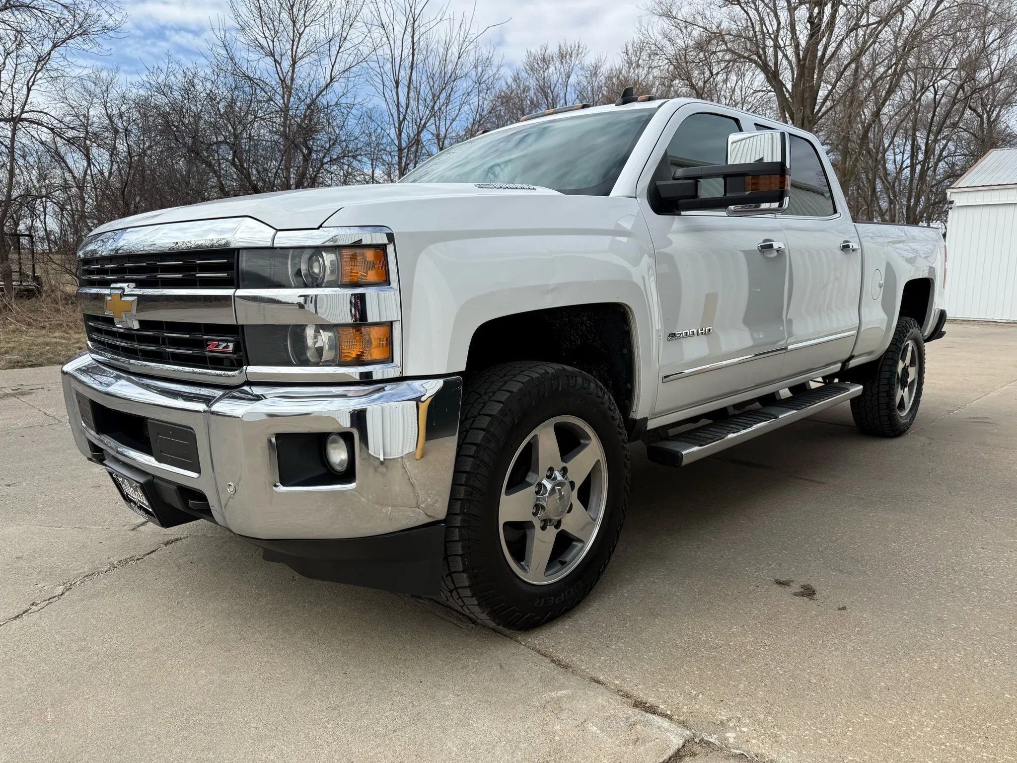 Used 2016 Chevrolet Silverado 2500 LTZ w/ Duramax Plus Package AWD/4WD image 4