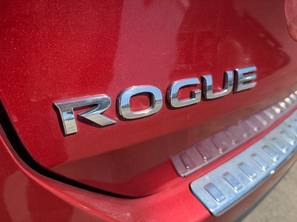 Used 2016 Nissan Rogue SL w/ SL Premium Package AWD/4WD image 25