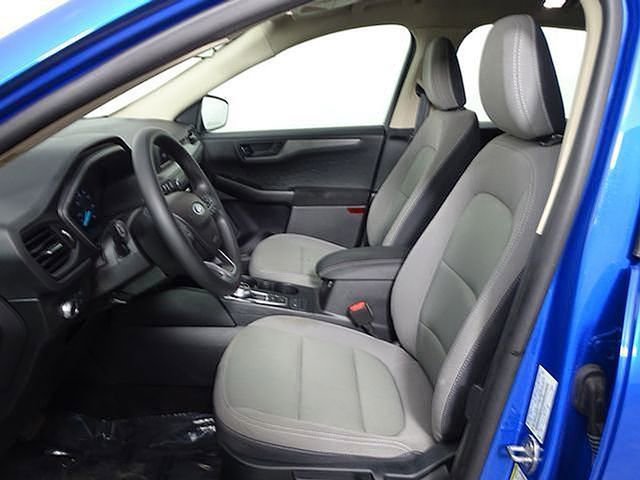 Used 2020 Ford Escape S image 9
