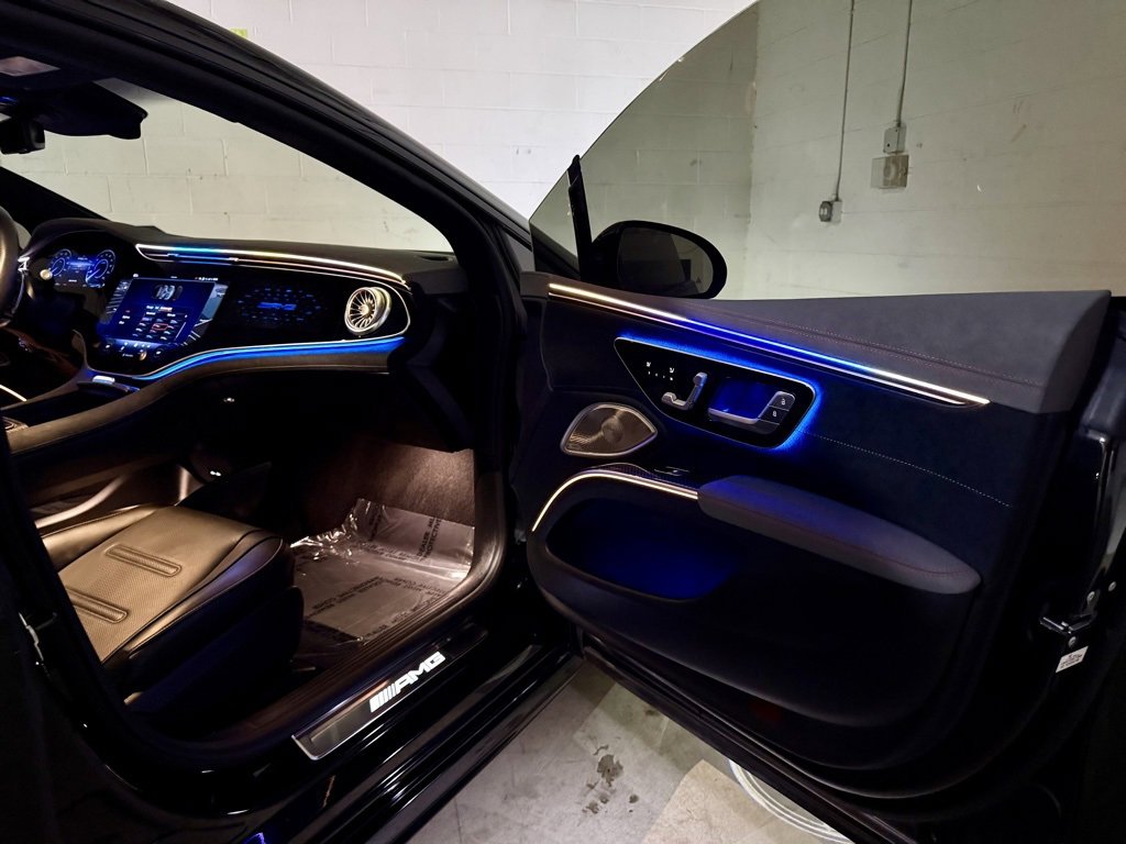 Used 2023 Mercedes-Benz EQS AMG 4MATIC w/ Trim Level Package image 31