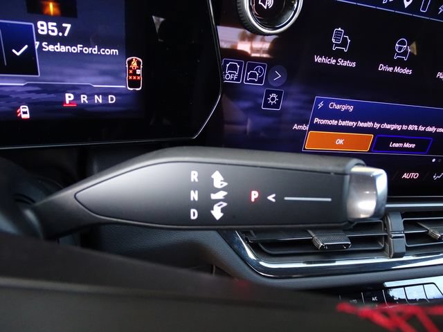 Certified 2024 Chevrolet Equinox EV RS FWD image 18