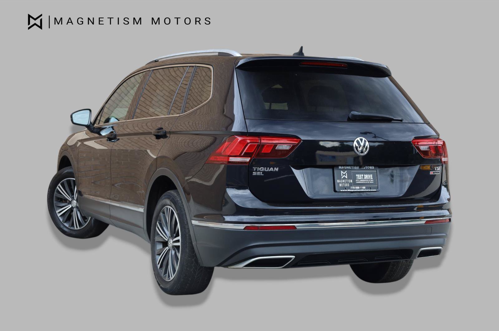 Used 2018 Volkswagen Tiguan SEL AWD/4WD image 5