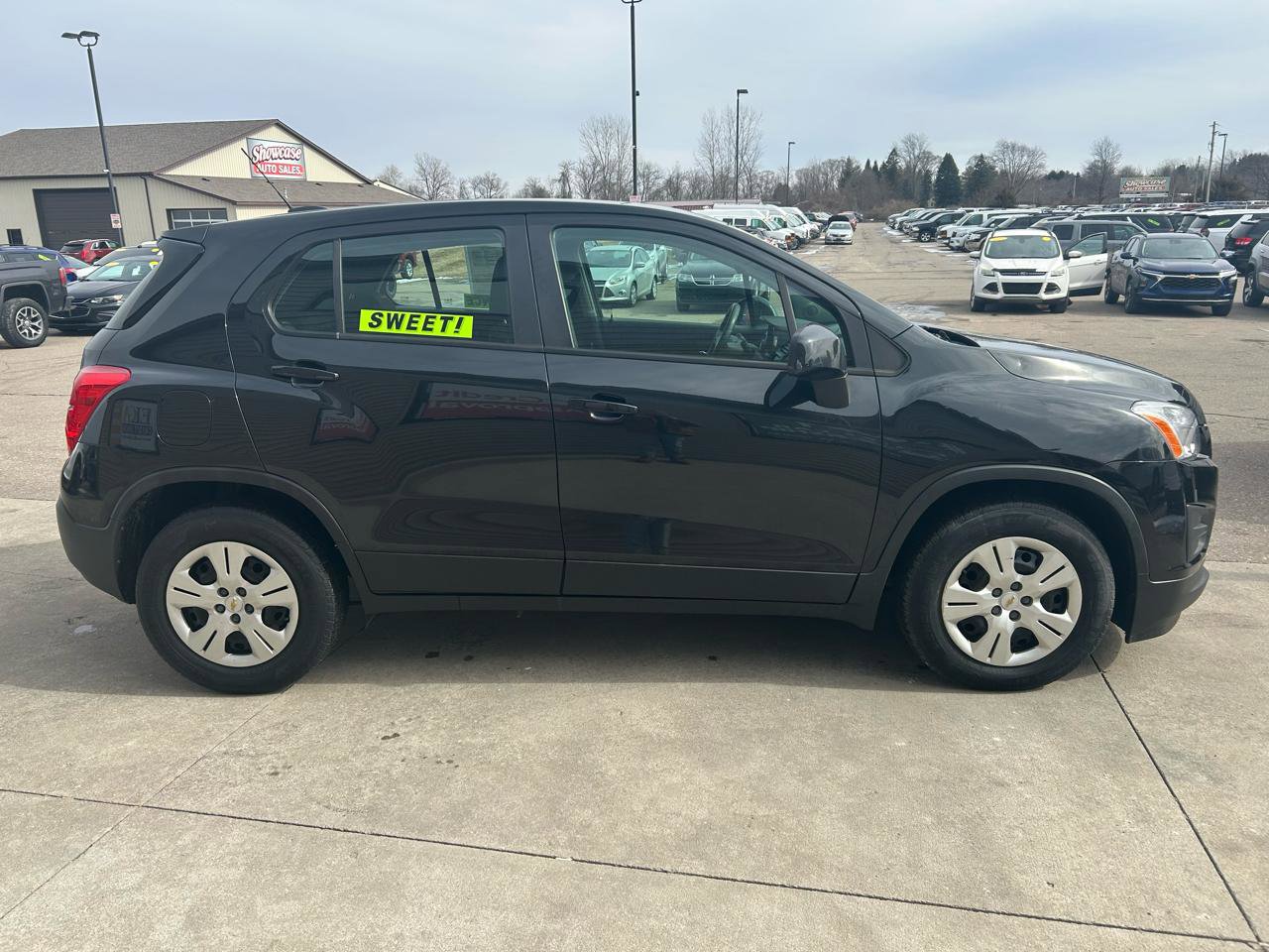 Used 2015 Chevrolet Trax LS FWD image 4
