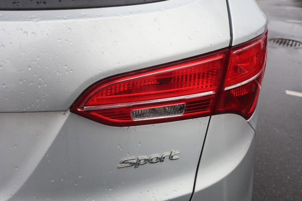 Used 2016 Hyundai Santa Fe Sport w/ Option Group 02 image 24