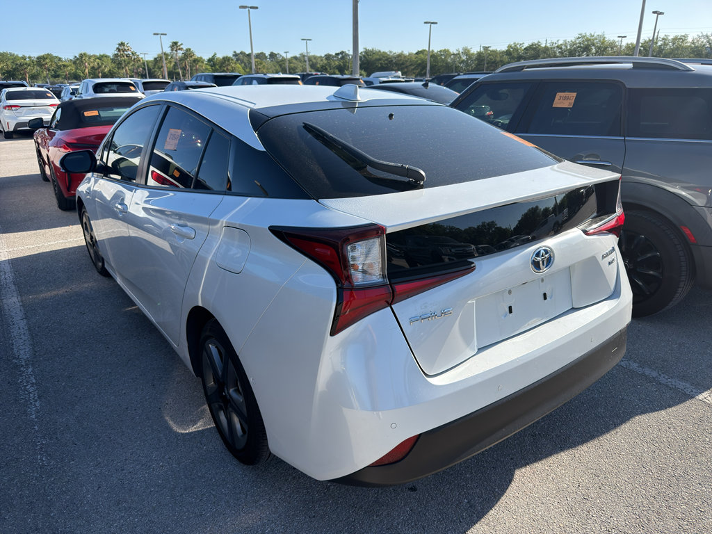Used 2022 Toyota Prius XLE FWD image 4