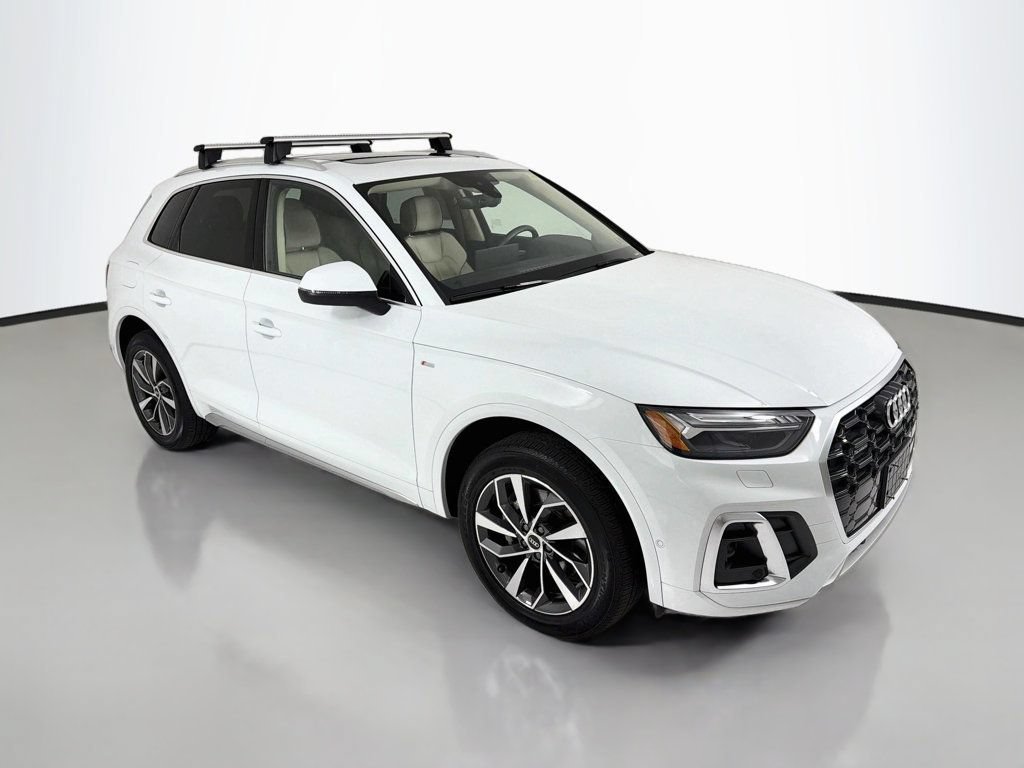 Used 2023 Audi Q5 2.0T Prestige w/ Prestige Package AWD/4WD image 1