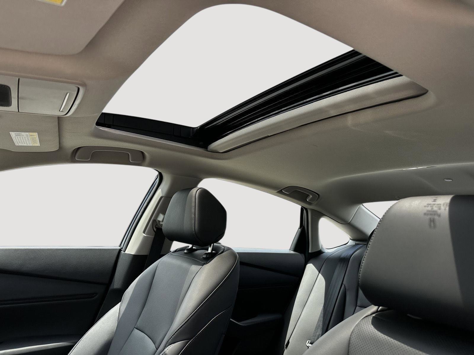 Certified 2025 Honda Accord EX-L image 19