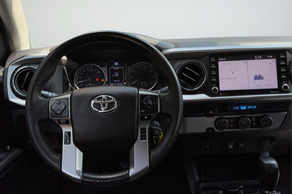 Used 2021 Toyota Tacoma SR5 RWD image 17