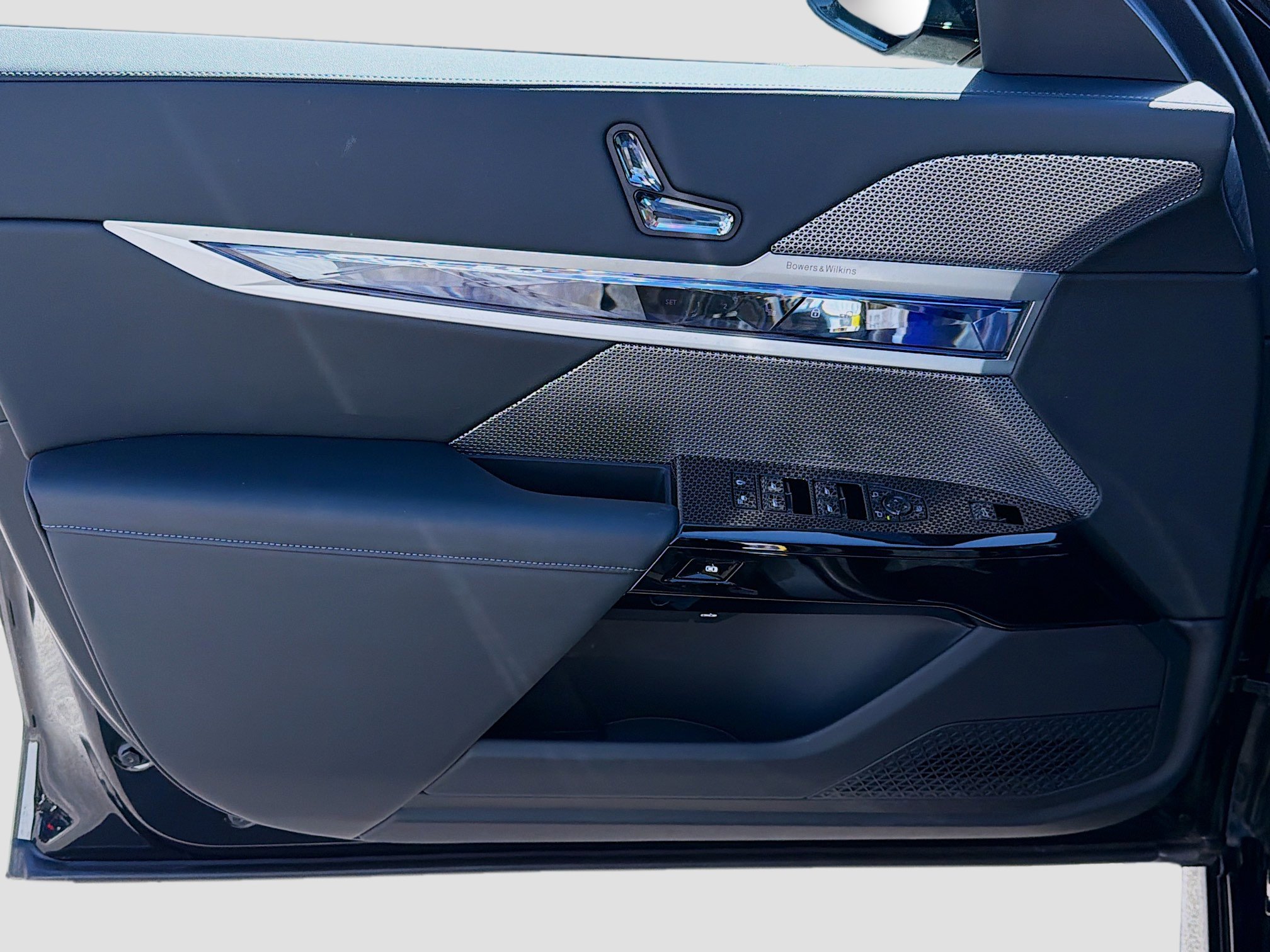 Used 2026 BMW i7 eDrive50 w/ M Sport Package RWD image 21