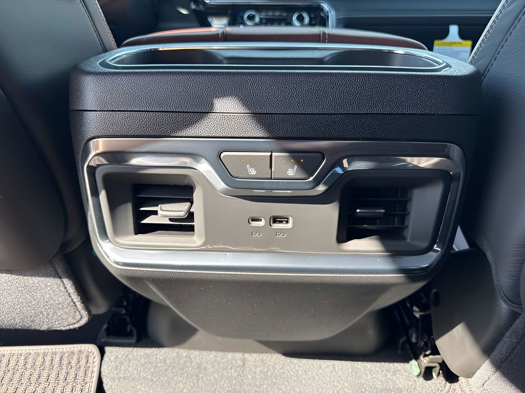 New 2026 GMC Sierra 2500 Denali Ultimate AWD/4WD image 13